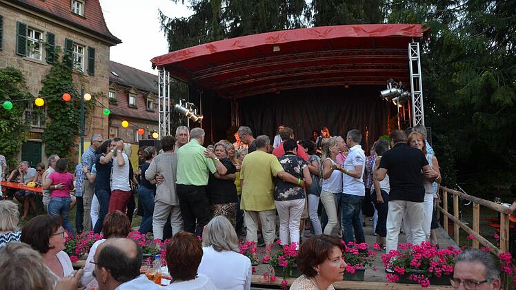 Großer Andrang herrschte beim Auftritt der "Jets".  Fotos: Peter Rauch