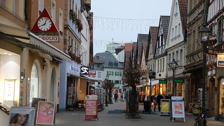 Brummendes Weihnachtsgeschäft? Fehlanzeige! In der Kulmbacher Fußgängerzone herrscht gähnende Leere. Foto: Alexander Hartmann