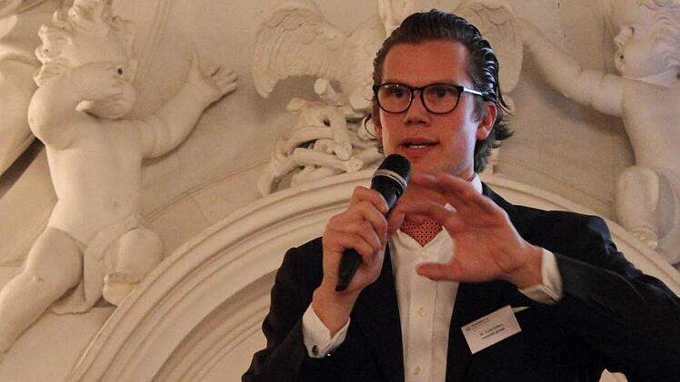 Carlo Velten macht die Bedeutung neuerer Technologien für gezielte Unternehmenswirtschaft deutlich. Foto: pr