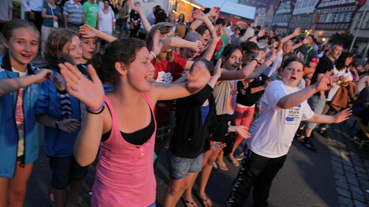 Stimmung auf dem Eberner Altstadtfest: Der Jugendschutz spielt nicht nur dort eine große Rolle.  Foto: Barbara Herbst/Archiv