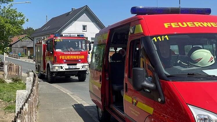 Marktleugast: Bub verhindert Hausbrand, weil er Postboten um Hilfe bittet