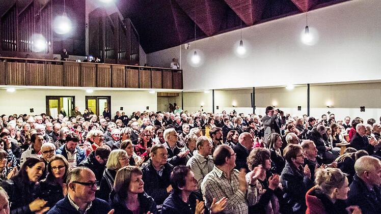 Impressionen vom Weihnachtskonzert mit dem Coburger Collegium musicum in St. Marien: Blick ins PublikumFoto: Jochen Berger