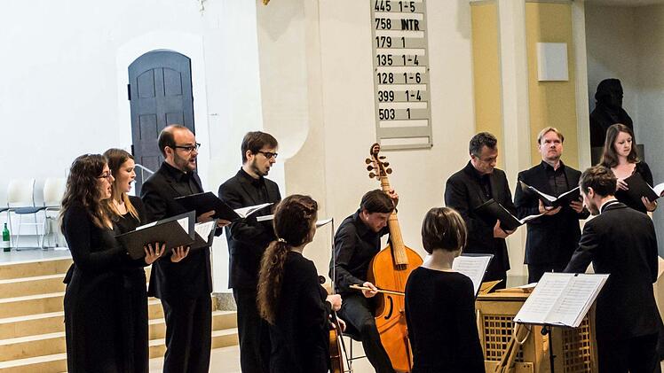 Das "Ensemble 1684" aus Leipzig unter der Leitung von Gregor Meyer gastierte in der Coburger Morizkirche. Foto: Jochen Berger