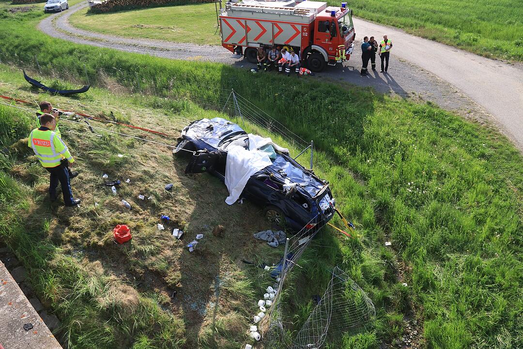 Ehepaar stirbt bei Unfall auf A71