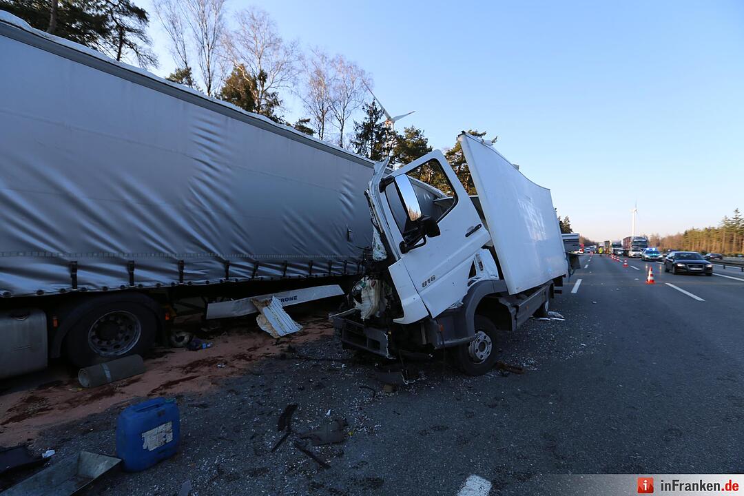 Schwerer Auffahrunfall auf der A9 bei Bayreuth