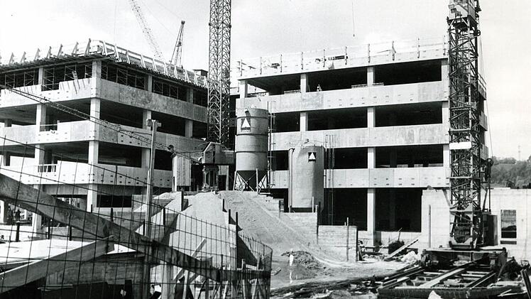 Großbaustelle: Auf einem von der Stadt Kulmbach zur Verfügung gestellten Grundstück wurde in den siebziger Jahren die neue Bundesanstalt für Fleischforschung gebaut.