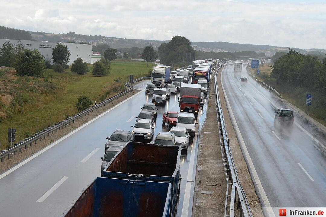 LKW_Unfall_A70_Hallstadt (15)