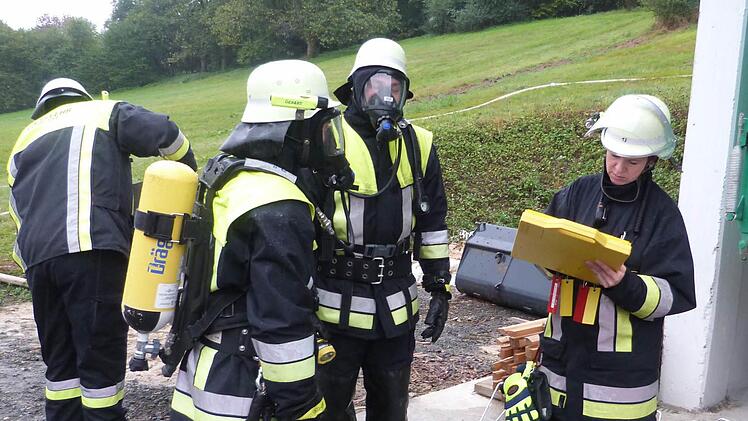 Mit einer Übung in Ködnitz begann am Samstag die Aktionswoche der Feuerwehren im Kreis Kulmbach. Foto: Werner Reißaus