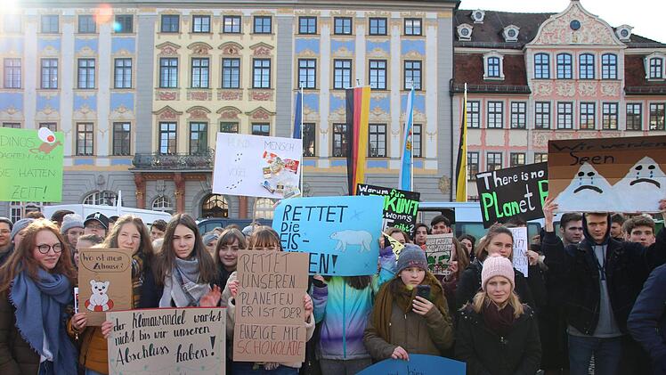 Schüler-Demo in Coburg für mehr Umwelt- und KlimaschutzJutta Rudel