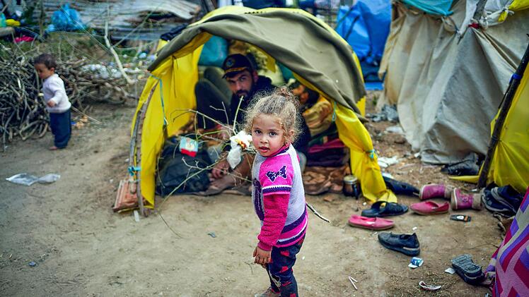 Bamberg muss sich an einer Aufnahme von Flüchtlingskindern beteiligen, sagen die OB-Kandidaten. Das Ankerzentrum sei aber nicht der richtige Ort.  Foto: I.Coskun/dpa
