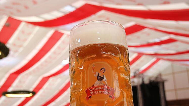 Der Probeanstich zur Bierwoche 2022 ist geglückt. Foto: Jürgen Gärtner