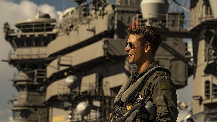 Einer der größten Hollywood-Aufsteiger der letzten Jahre: Auch Glen Powell ("Twisters", "The Running Man") ergatterte eine Rolle in "Top Gun Maverick".