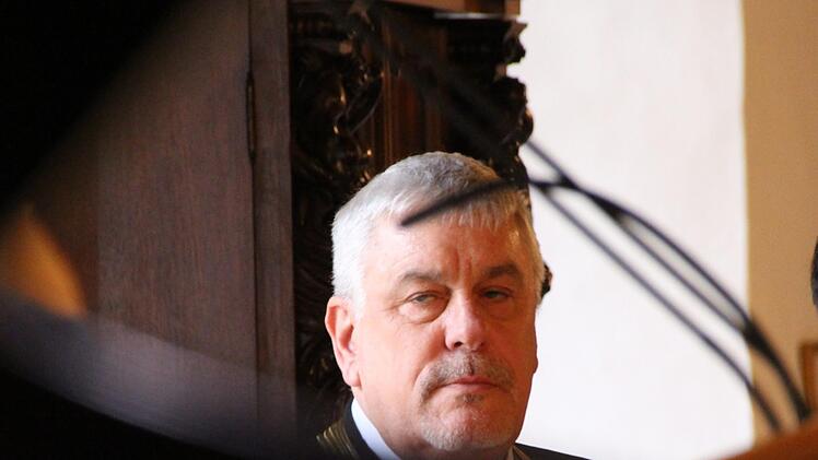 Ein nachdenklicher Oberbürgermeister Norbert Tessmer (SPD) während des Neujahrsempfangs am Samstag. Foto: Simone Bastian