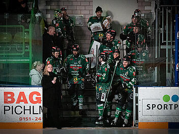 Weihnachten im Eisstadion: So feiern die Alligators