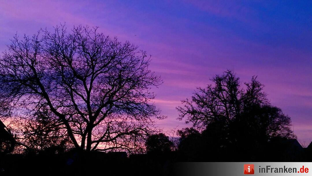 Abendrot vom 8.11.2015 - Die Bilder unserer Leser