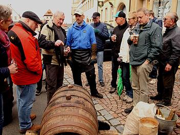 Fachgespräche der "Lindenauer Fasspicher" mit Kommunalbrauern. Foto: Günther Geiling