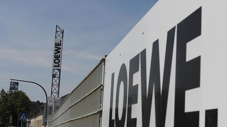 Weniger Arbeit für weniger Geld: Das sind bis Ende August die Voraussetzungen für 121  Mitarbeiter des Traditionsunternehmens Loewe, das seit rund einer Woche die Kurzarbeit eingeführt hat.  Weiterhin arbeiten die Angestellten wieder zwei Stunden umsonst.  Foto: Archiv/Jan Koch