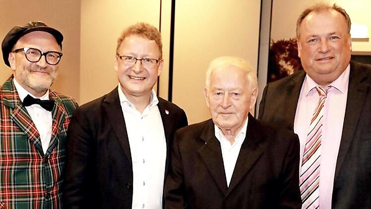 Oliver Tissot, Ralf und Jörg Jantschke sowie Landtagsabgeordneter Walter Nussel  Fotos: Richard Sänger