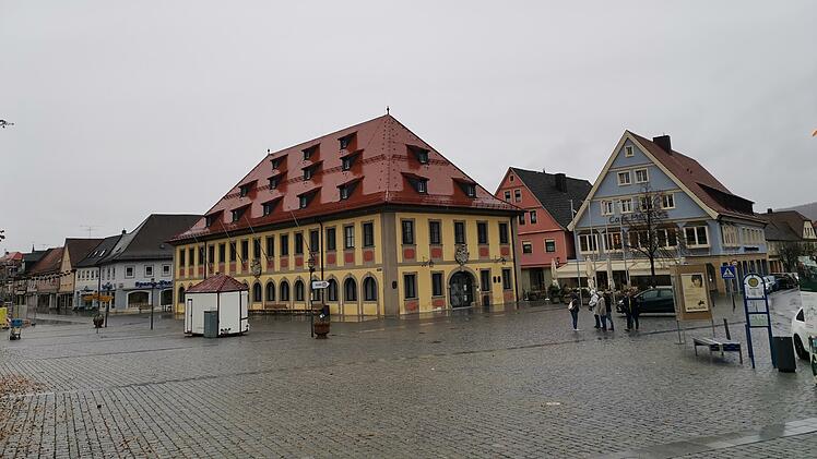 Innenstadt von Lichtenfels: Rathaus und Marktplatz