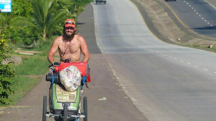 Unglaublich. Der Schotte Jamie hat seine Joggingtour 9000 km entfernt in Kanada gestartet.