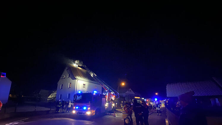 Feuerwehr hat Kaminbrand schnell unter Kontrolle