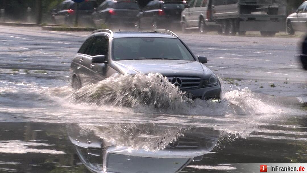 Kleines aber starkes Unwetter zog über Nürnberg