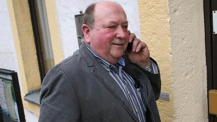 Der Aufseßer  Bürgermeister Ludwig Bäuerlein ist wütend. Foto: privat