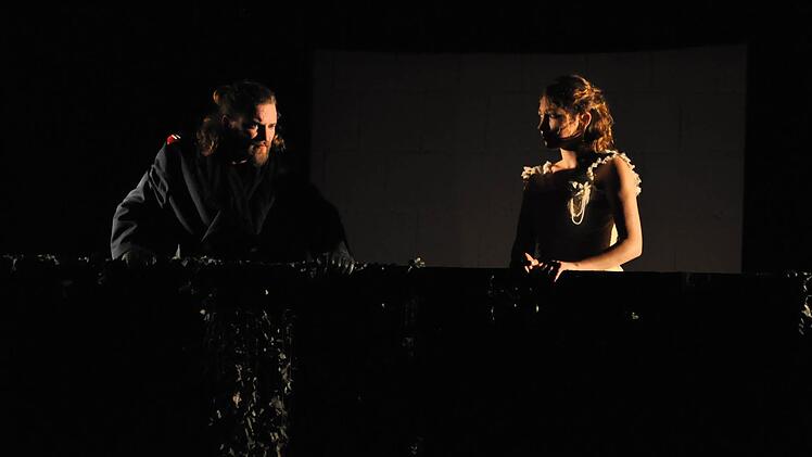 Cassio und Desdemona Foto: Matthias Weinberger