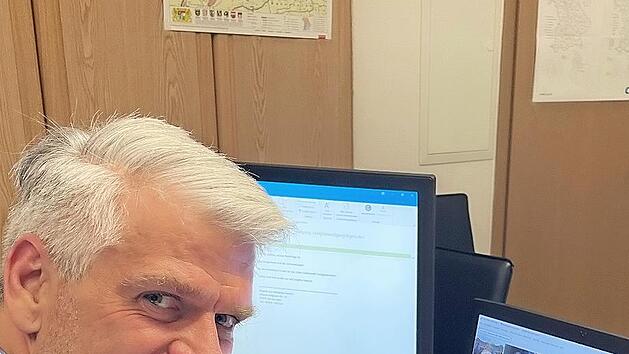 Der Landtagsabgeordnete Steffen Vogel stand zusammen mit der Bundestagsabgeordneten Dorothee Bär und Landrat Wilhelm Schneider (alle CSU) über drei Stunden lang den Bürgern Rede und Antwort.