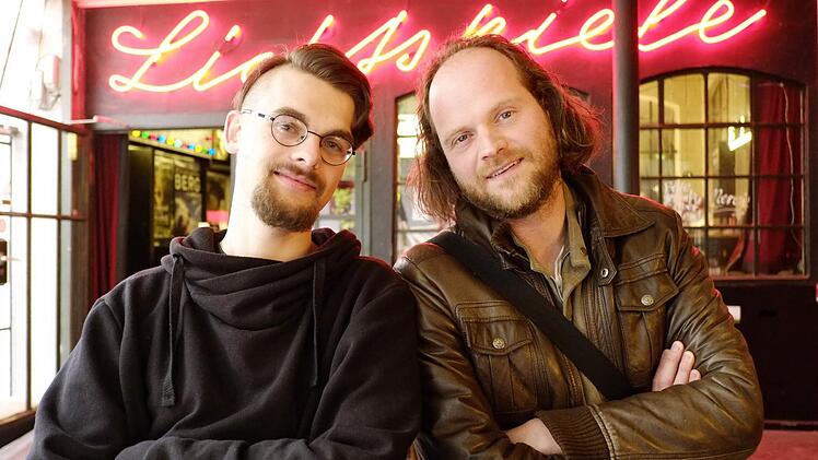 Der Hobbyfilmemacher Andreas Weber und Tatort-Schauspieler Andreas Leopold Schadt.Foto: Nikolas Pelke