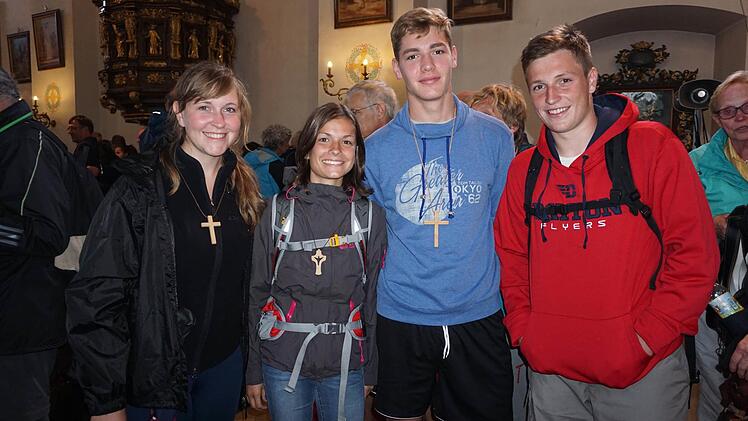 Impressionen von der Kreuzbergwallfahrt. Foto: Marion Eckert