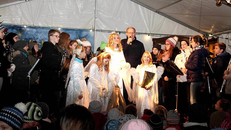 B&uuml;rgermeister German Hacker er&ouml;ffnet den Markt