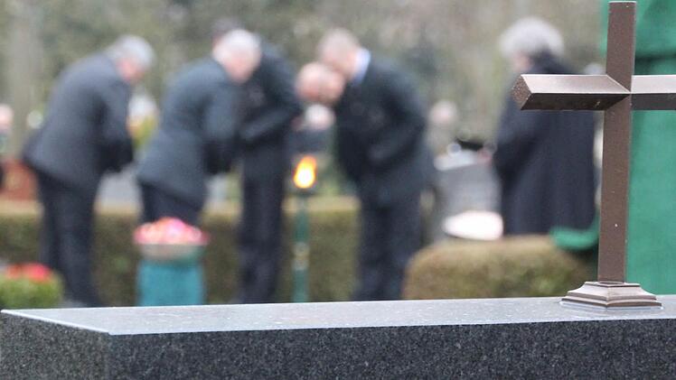 Der im Alter von 75 Jahren verstorbene Christian Zoll wurde am Freitagmittag auf dem Bad Kissinger Parkfriedhof beigesetzt.  Foto: Benedikt Borst