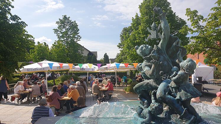 Neustadt b. Coburg: Live-Musik, Puppenkunst, Sonderausstellung - Spielzeugmuseum l&auml;dt zum PuppenFestival