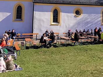 Adelgundiskapelle auf dem Staffelberg im Landkreis Lichtenfels; Gastronomiebetrieb der Staffelbergklause