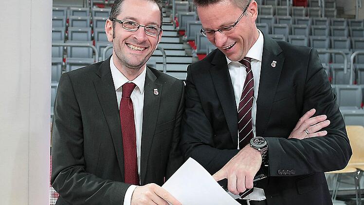 Sportdirektor Daniele Baiesi (l.) und Geschäftsführer Rolf Beyer ist es gelungen, eine Mannschaft mit toller Perspektive auf die Beine zu stellen. Foto: sportpress