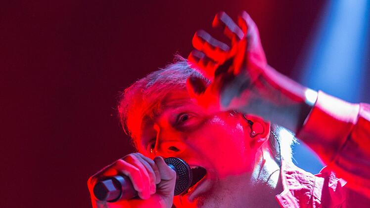 Die Band "Kraftklub" bei ihrem Konzert in Bamberg. Foto: Rudolf Hein
