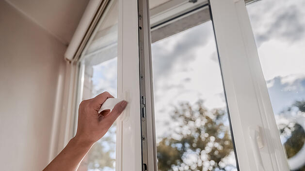 Lüften, Fenster öffnen, Offenes Fenster, Fenster