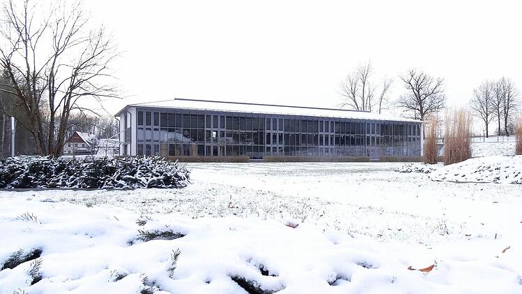 Winterimpressionen: Glasmuseum Rosenau.Foto: Jochen Berger