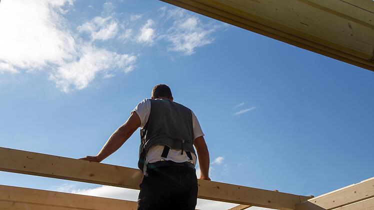 Im Markt Burkardroth boomt die Baubranche. Symbolbild: U. J. Alexander, imago
