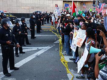 «No Kings»-Demonstrationen - Los Angeles