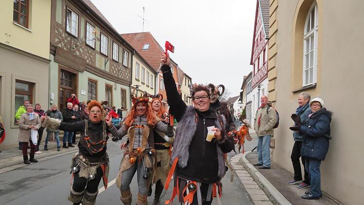 "Rettet die Rasslböcke!",  forderten lautstark die Schönbrunner Sportfreunde. Fotos: Monika Schütz