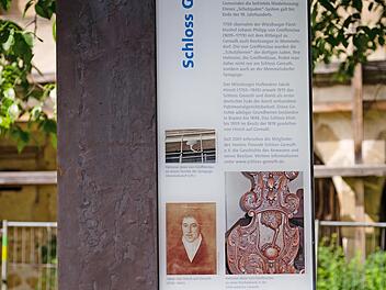 Die Radtour auf dem Geschichtspfad f&uuml;hrt unter anderem am Schloss Gereuth vorbei.
