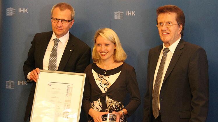 Verena Pollach schrieb ihre Masterarbeit über die Pflegeversicherung.