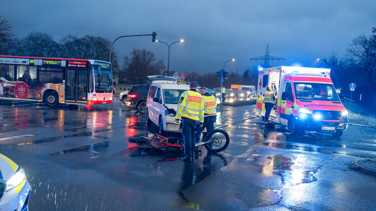 Zwei Verletzte nach Unfall auf Berliner Ring in Bamberg