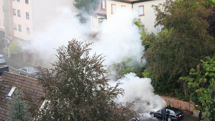 Dieses Foto zeigt die enorme Rauchentwicklung.  Foto: Benedikt Borst