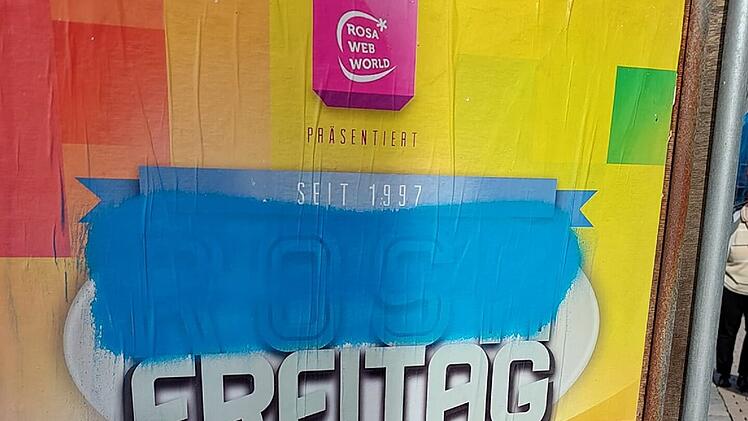 Erlangen: Plakat f&uuml;r Veranstaltung &uuml;berspr&uuml;ht - E-Werk mit klarem Statement