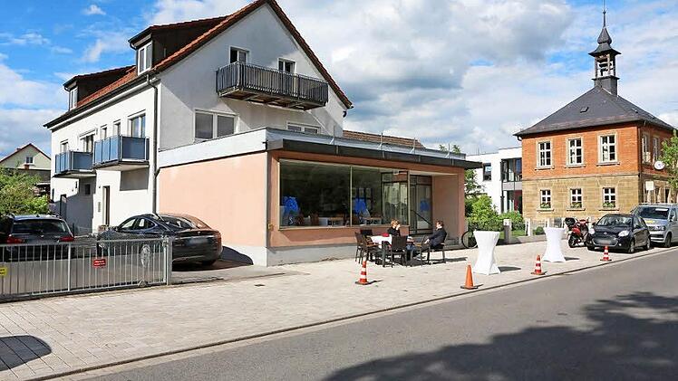 Ein kleiner Vorgeschmack wie der ehemalige Schlecker-Markt in Gundelsheim den Ort beleben könnte Foto: Barbara Herbst
