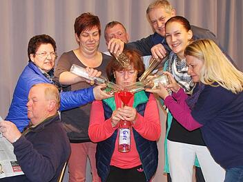 Der Unternehmer Albrecht Greifenbrecht hat viele Feinde, und deshalb überlegen viele, die unter ihm leiden, wie man ihn am besten umbringen könnte.  Foto: Manfred Mellenthin