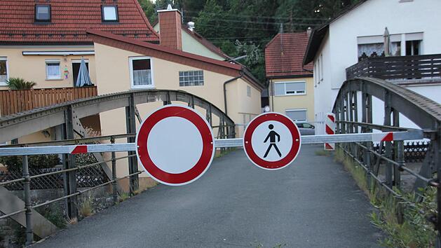 Seit Ende Januar ist der Hirtensteg f&uuml;r alle gesperrt. Das erhitzte die Gem&uuml;ter. K&uuml;nftig soll nun diese Querung als Rad- und Fu&szlig;weg genutzt werden k&ouml;nnen. Foto: Veronika Schadeck